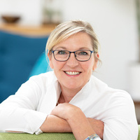 Logo of Helena McBride