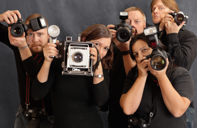 May-2019-blog-photo-organising-photographers.png