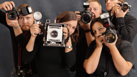 May-2019-blog-photo-organising-photographers.png