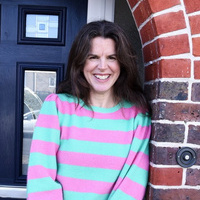 Logo of Vicky Little